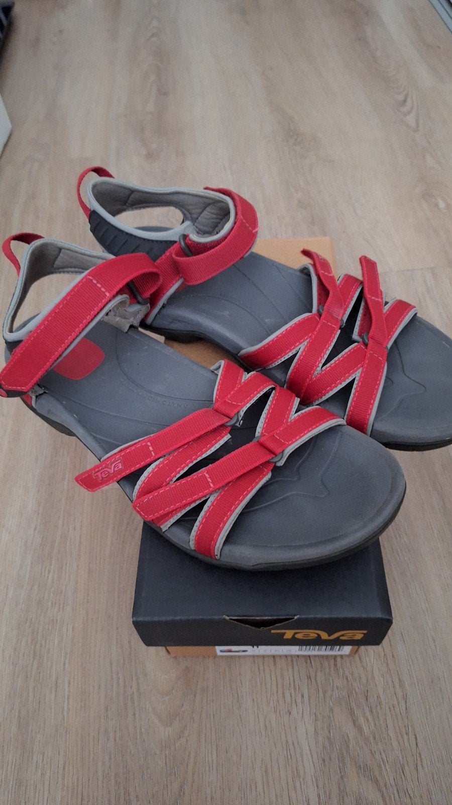 Teva sandalen  42 weinig gedragen, Ophalen of Verzenden, Zo goed als nieuw, Sandalen of Muiltjes