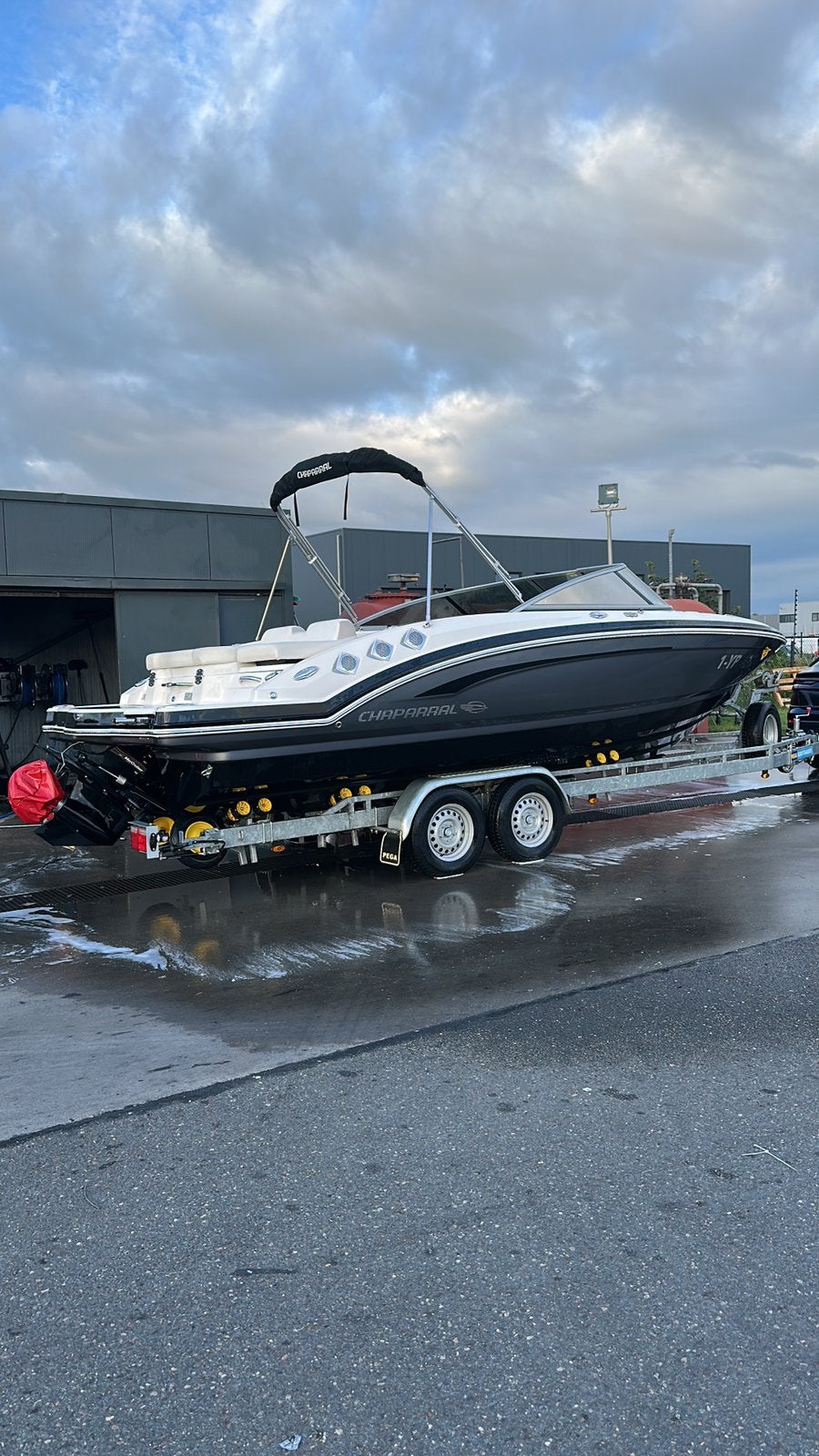Chaparral 226SSI 5.0 V8, Watersport en Boten, Speedboten, Zo goed als nieuw, Ophalen of Verzenden