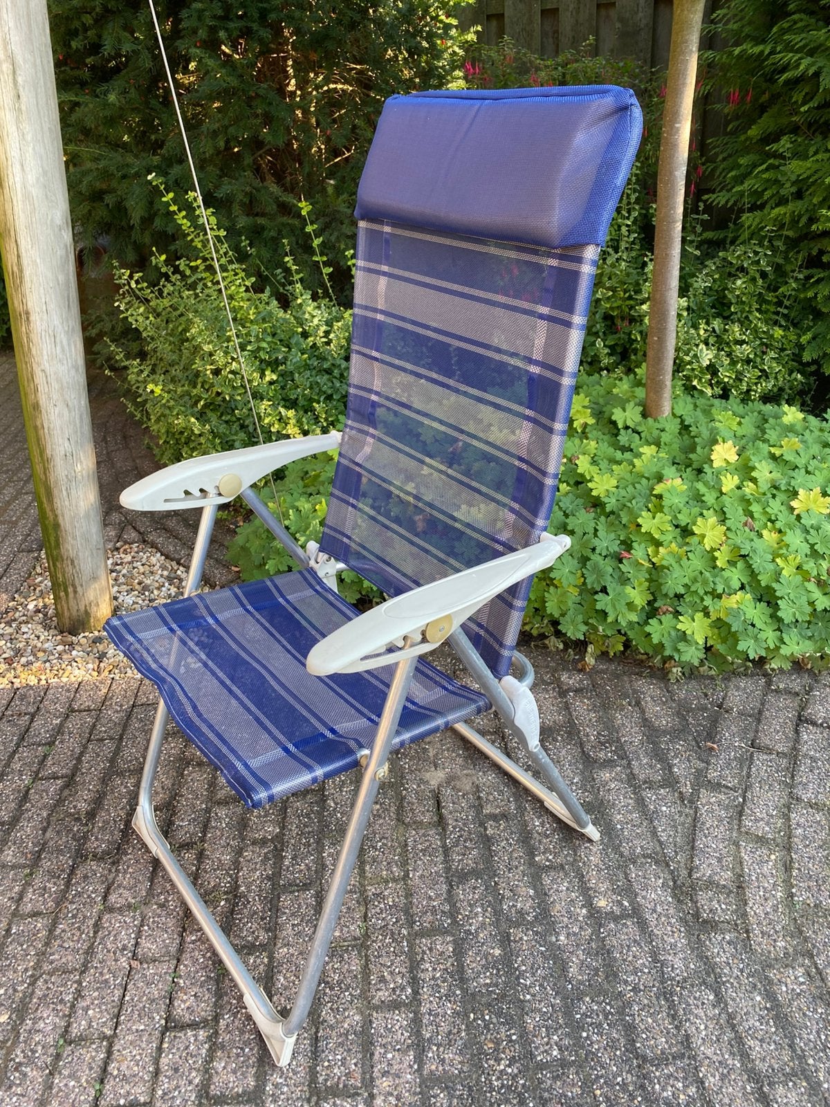 Campingstoel Lallemand aluminium lichtgewicht (m2450018226) — Kampeermeubelen — Marktplaats