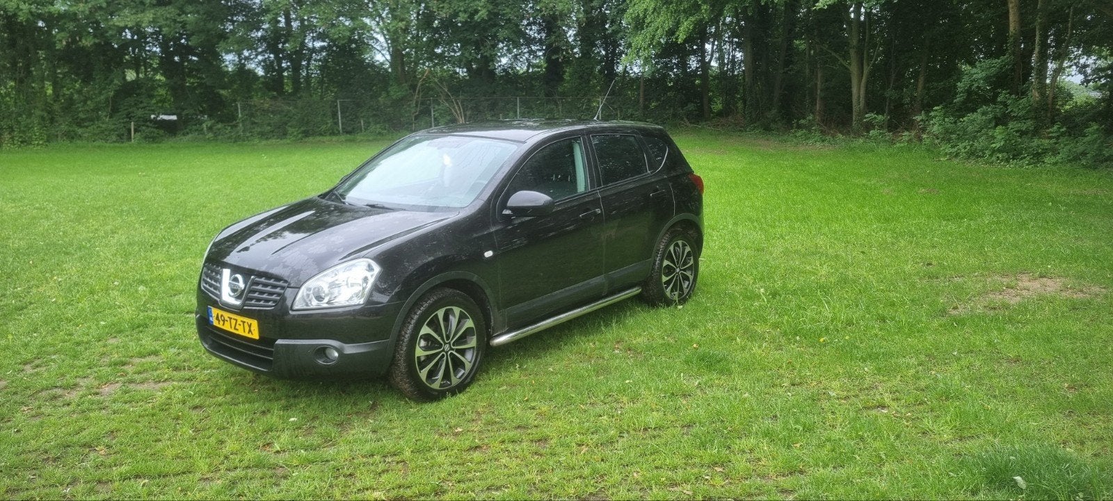 Nissan Qashqai 1.6 2WD 2007 Zwart, Voorwielaandrijving, 1272 kg, 15 km/l, 4 cilinders