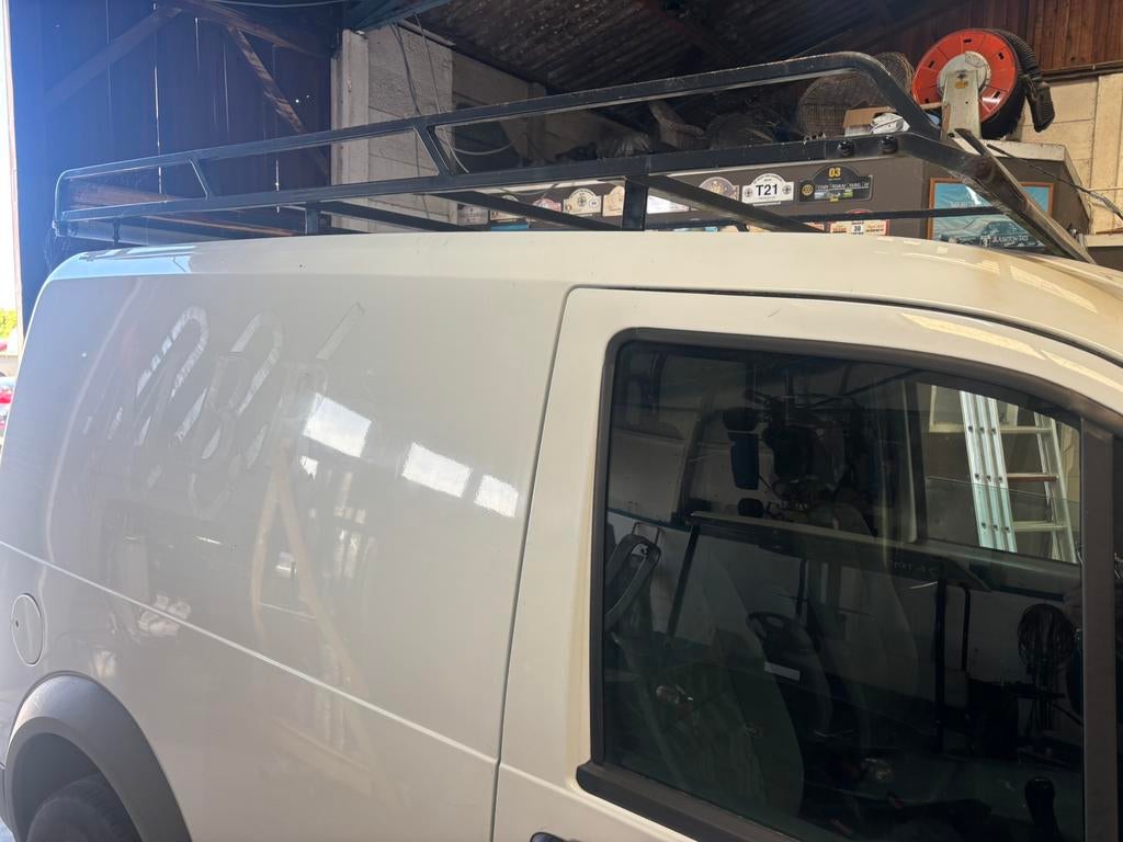 Ford Transit Connect imperiaal, Ophalen, Gebruikt