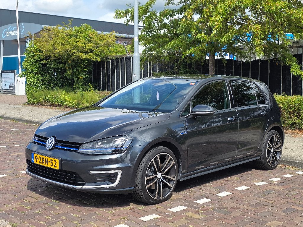 Volkswagen Golf 1.4 TSI Phev 150KW GTE 5D 2015 Grijs, Auto's, Euro 5, Stof, Zwart, 4 cilinders