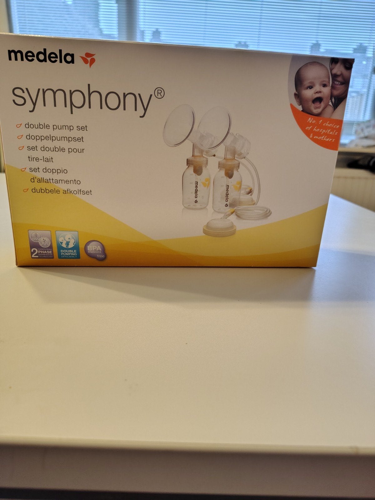Medela Symphony Dubbele Borstkolf Set +bewaarflesjes, Ophalen of Verzenden, Nieuw