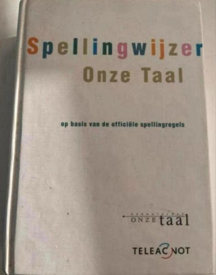 Spellingwijzer Onze Taal: Officiële Spellingsregels, Ophalen of Verzenden, Gelezen, Nederlands