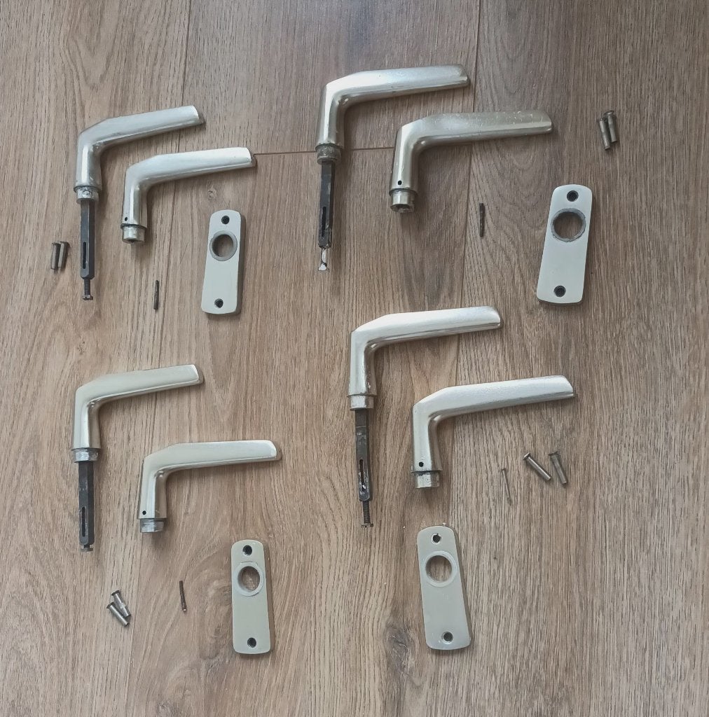 4 x Deurkrukken set, Ophalen of Verzenden, Gebruikt, Overige materialen, Klink of Kruk