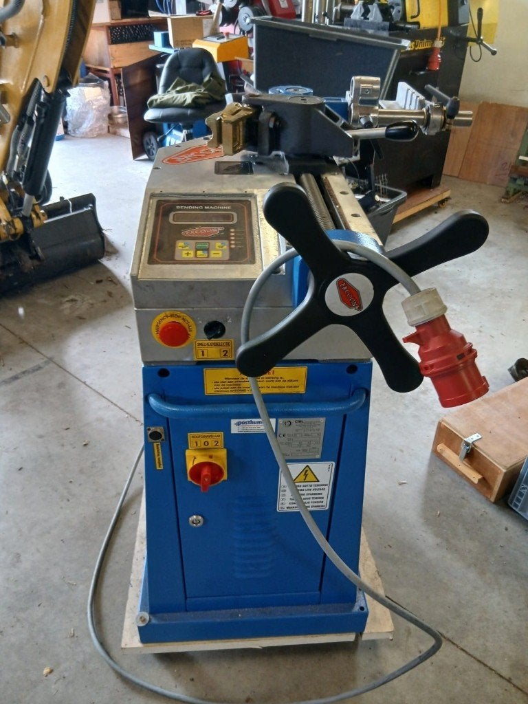 Machine voor stalen bochten ercolina 60 met alle mallen, Ophalen, Nieuw