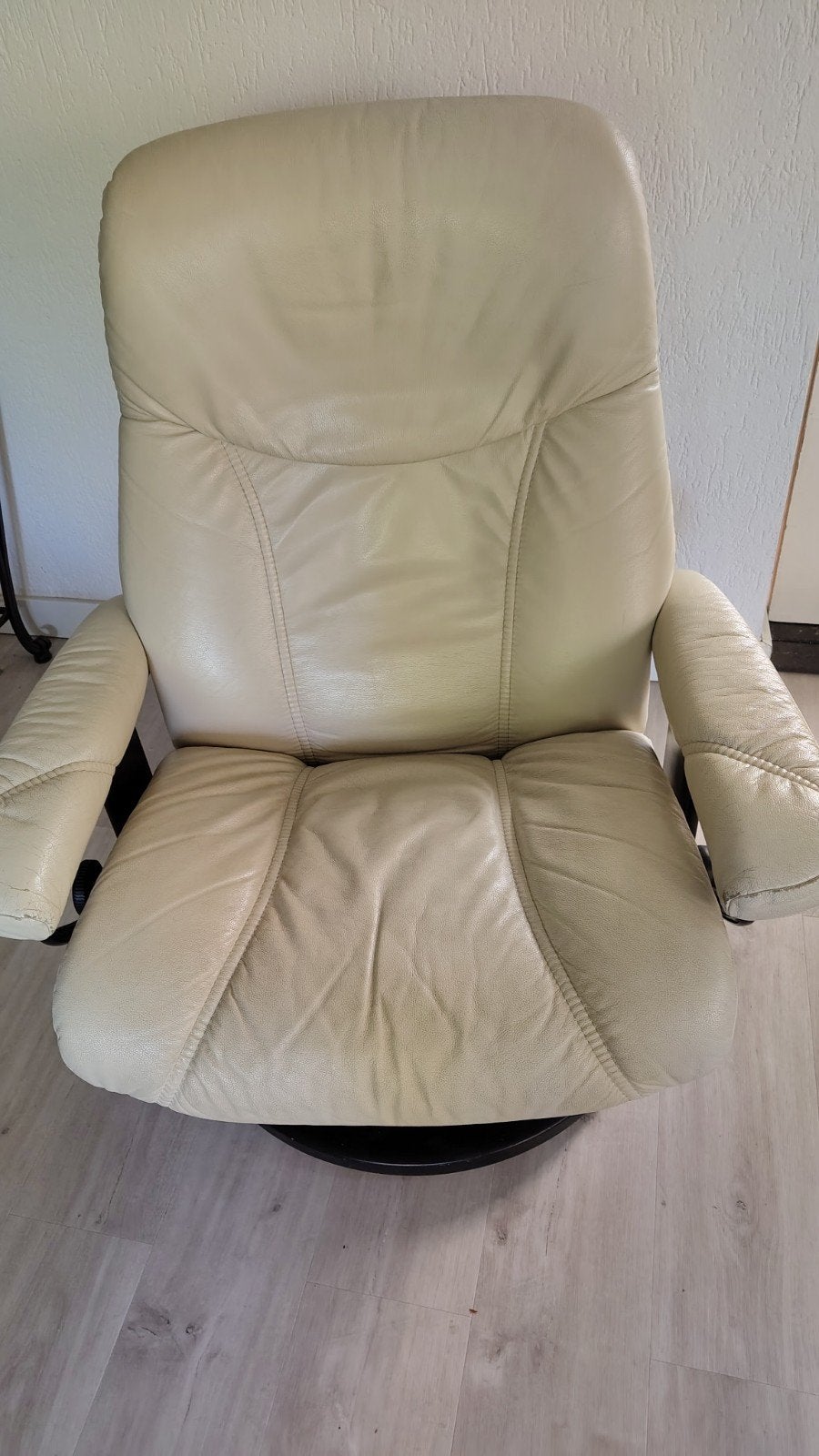 stressless stoel creme bijna gratis, Huis en Inrichting, Ophalen, Gebruikt