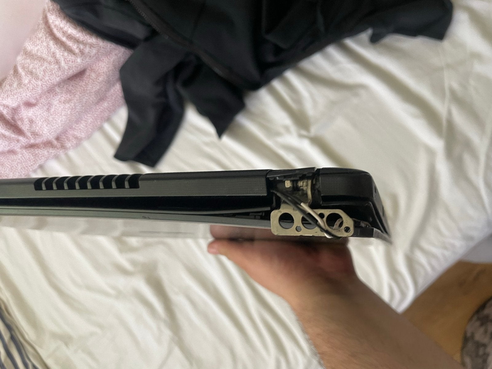 Acer laptop met defect scharnier - Ideaal voor onderdelen, Ophalen of Verzenden, Niet werkend, 15 inch, 2 tot 3 Ghz