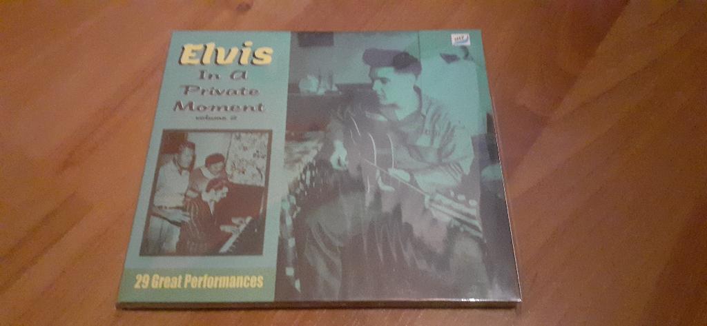 Elvis Presley CD In a Private Moment vol 2, Ophalen of Verzenden, Nieuw in verpakking, Poprock
