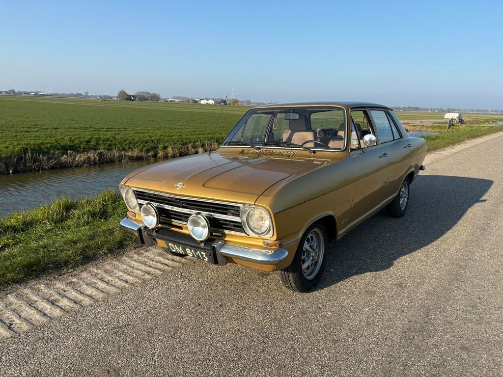 Opel Kadett B 1971 5 deurs 1.2L automaat, benzine en LPG, Automaat, Achterwielaandrijving, 1078 cc, 4 cilinders