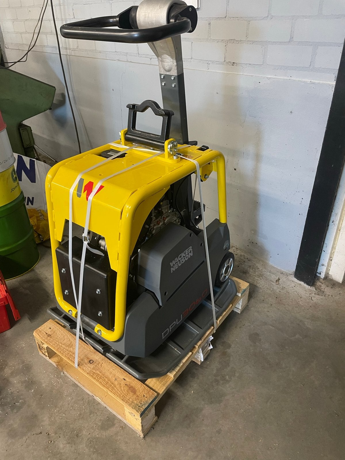 Wacker Neuson DPU3060Hets Trilplaat - Nieuw, Doe-het-zelf en Verbouw, Ophalen, Nieuw