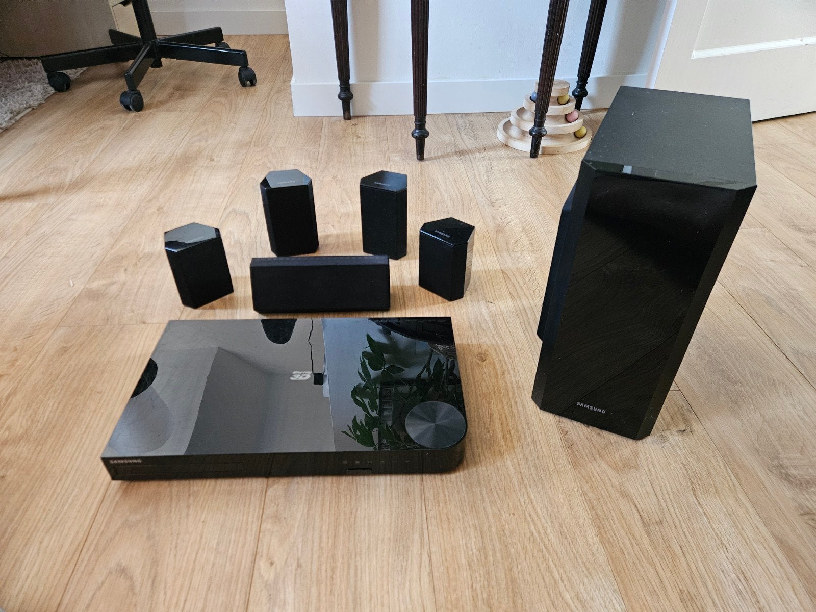 Samsung HT-F5500 5.1 Home Cinema Set met Blu-ray speler, Gebruikt, Blu-ray-speler, 70 watt of meer, 5.1-systeem