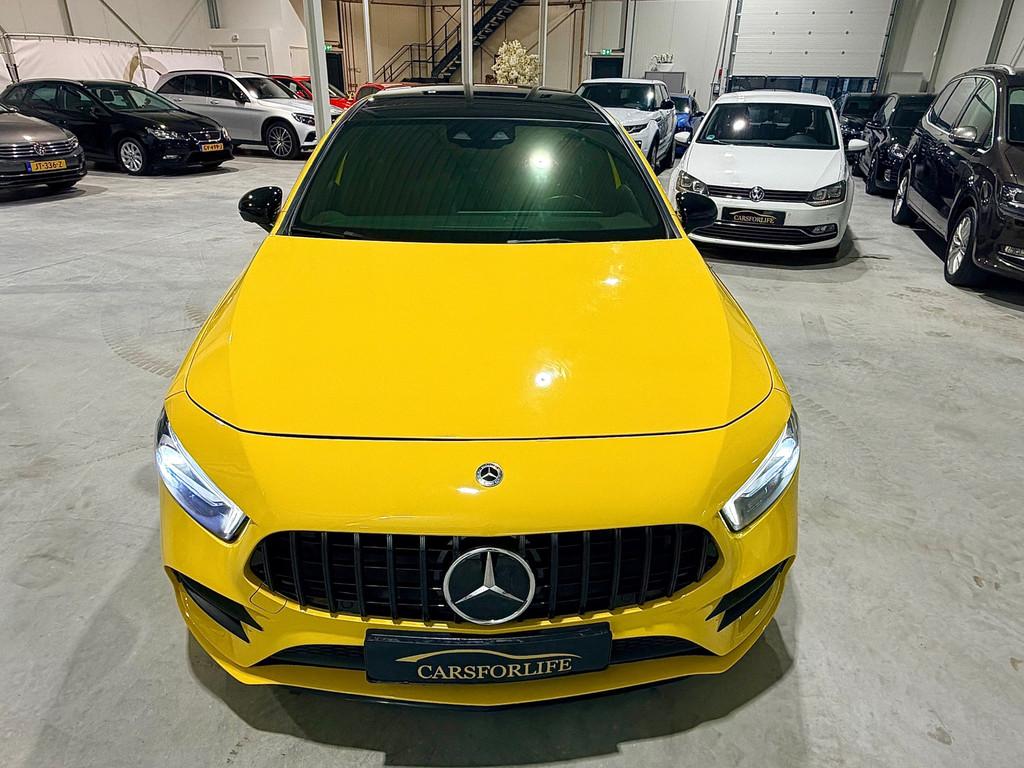 Mercedes-Benz A-klasse 180 AMG-LINE Pano|Sfeer|360|Automaat., Auto's, Mercedes-Benz, Automaat, Zwart, Overige kleuren, Bedrijf
