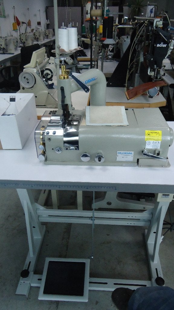 Industrie Global Schalmmachine SK-111 ) Nieuw, Overige merken, Nieuw, Ophalen of Verzenden, Naaimachine
