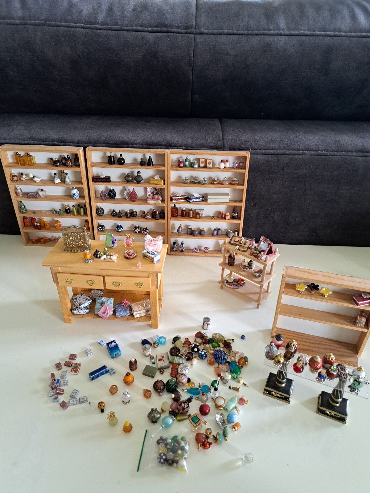 parfumwinkel aankkeding 1:12, Ophalen of Verzenden, Poppenhuis