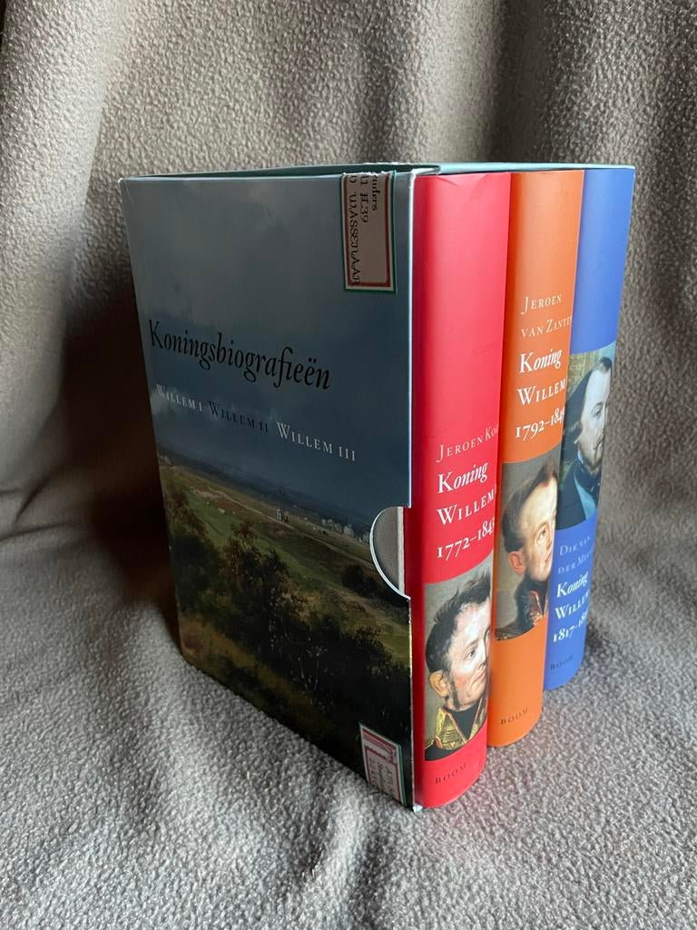 Koningsbiografieën: Willem I, II, III - Boekenset, Boeken, Ophalen of Verzenden, Zo goed als nieuw, Politiek