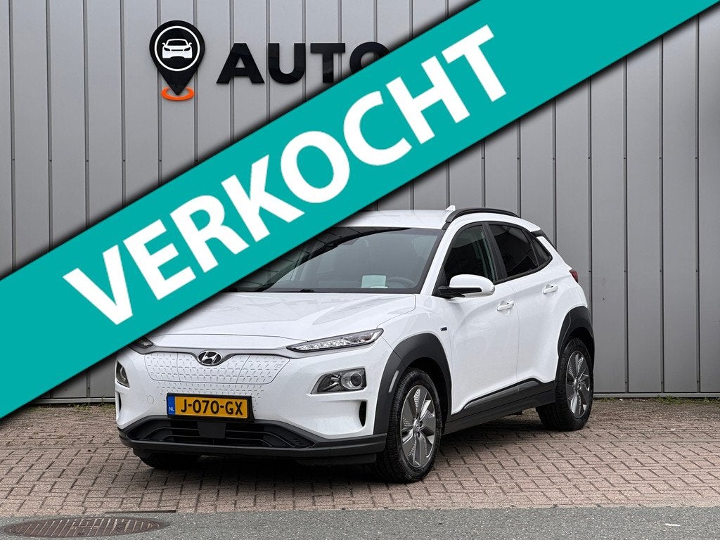Hyundai Kona EV Fashion 64 kWh fase 3 SOH 100% HEAD UP WARMT, Auto's, Hyundai, Gebruikt, Zwart, Wit, 64 kWh