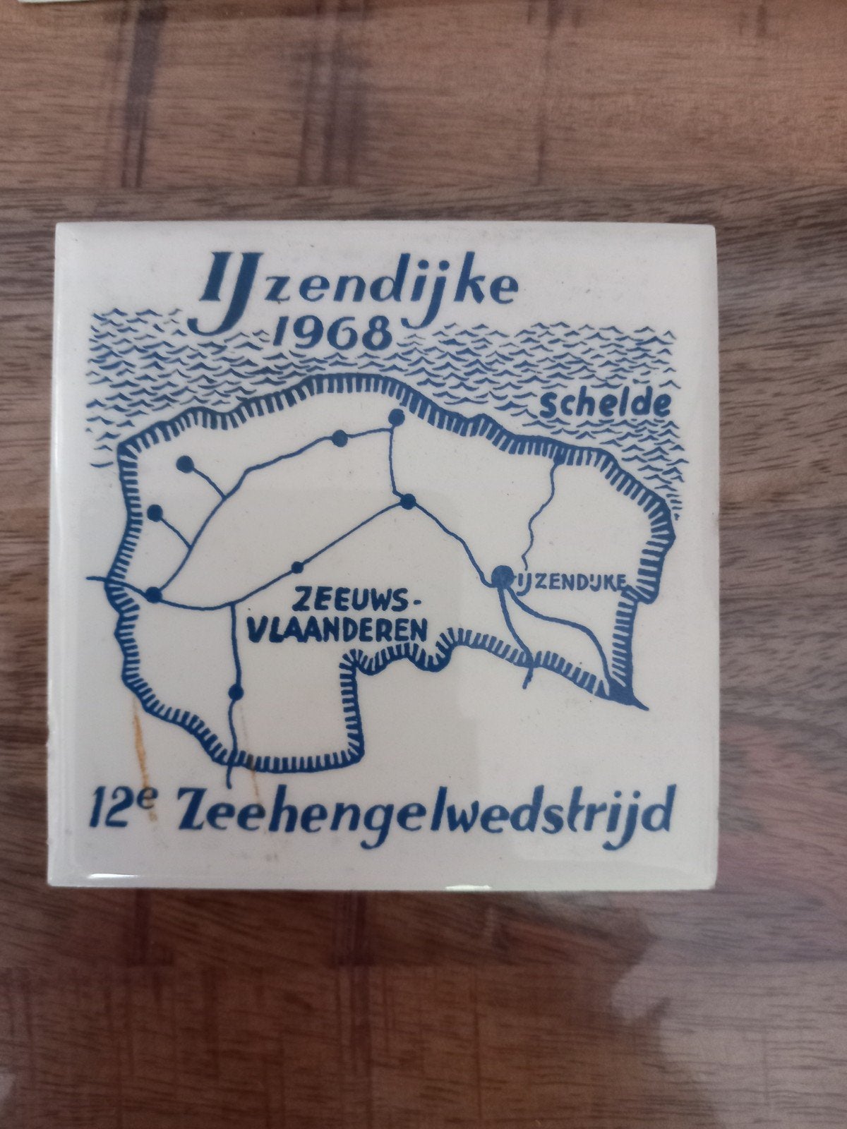 Tegel IJzendijke 1968 12e Zeehengelwedstrijd, Ophalen of Verzenden, Gebruikt