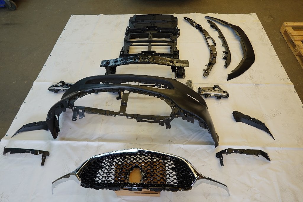 Mazda CX-30 NIEUW voorbumper grille etc., Auto-onderdelen, Ophalen, Voor, Nieuw, Mazda