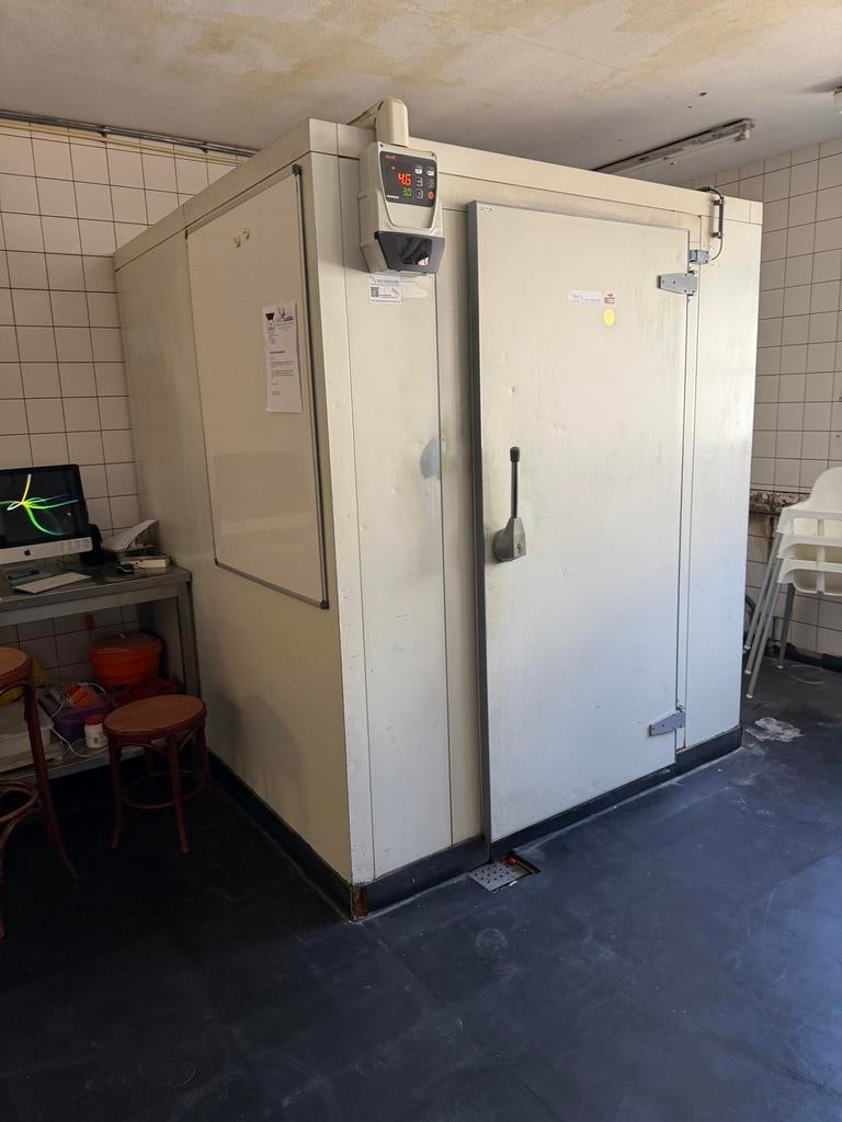 Professionele Koelcel - Ruim en Efficiënt, Ophalen, Gebruikt, Koelen en Vriezen