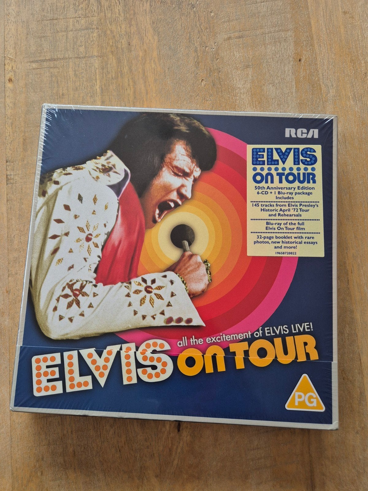 Elvis On Tour 50 Anniversary BOX Geseald, Engels, Speciale editie, Ophalen of Verzenden, Concert
