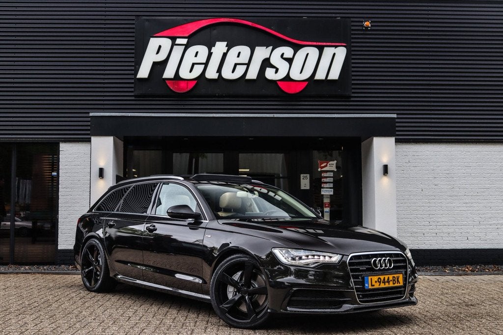 Audi A6 Avant 3.0 TFSI Quattro S-line PANO BOSE LUCHTVERING, Auto's, Automaat, Euro 5, Gebruikt, Beige