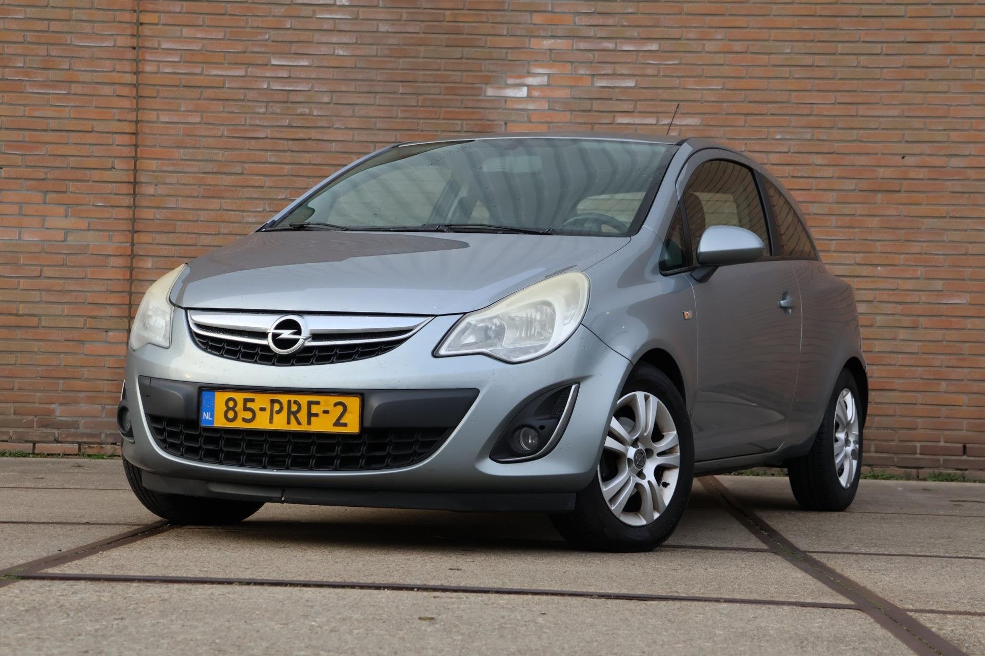 Opel Corsa 1.3 CDTi EcoFlex S/S Cosmo |PDC|Cruise|, Voorwielaandrijving, Euro 5, Gebruikt, Zwart