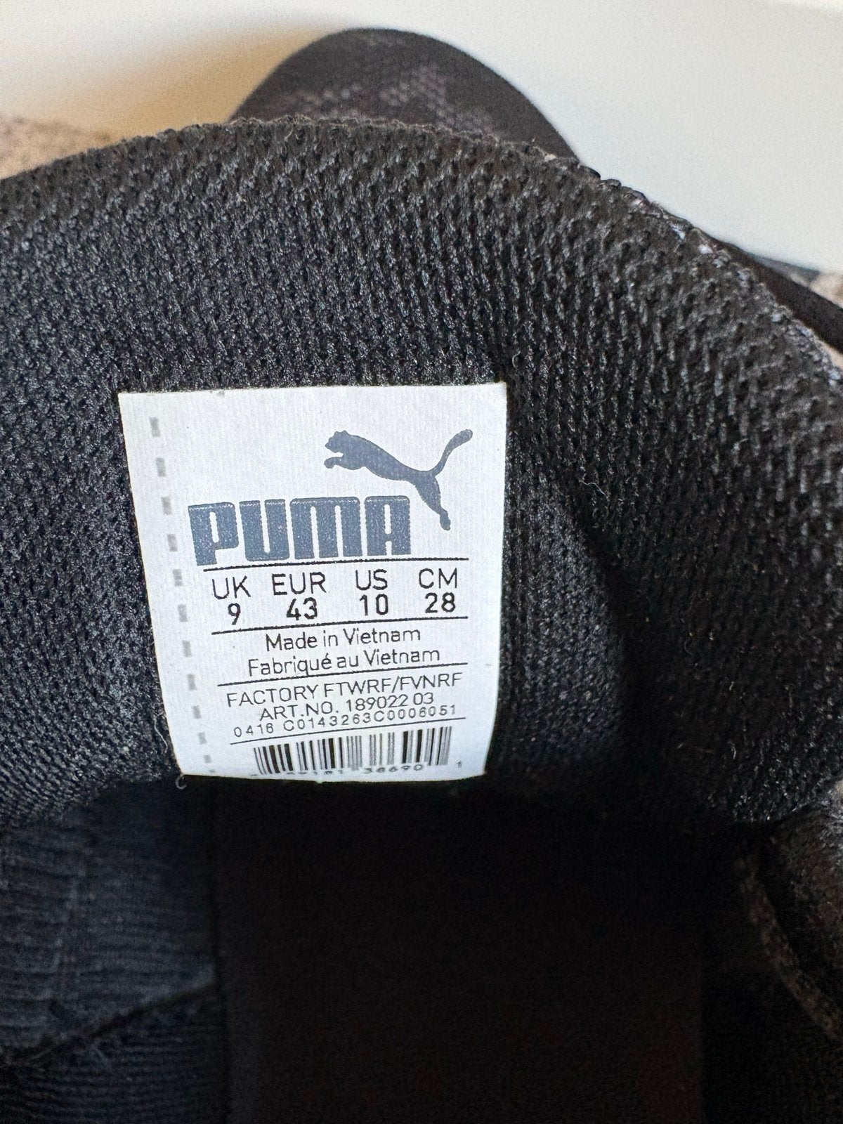 Puma heren sneakers maat 43 - Zwart, Ophalen of Verzenden, Gedragen, Zwart, Sneakers of Gympen