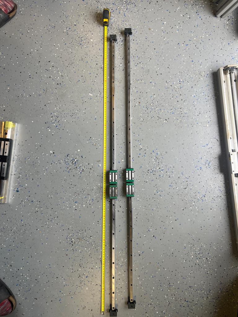 Lineaire geleiders met wagens - 120 cm, Ophalen, Zo goed als nieuw