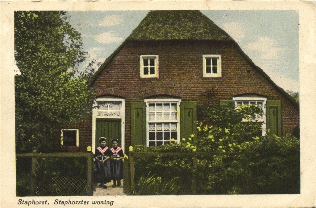 Staphorst, Staphorster woning - vrouwen - ongelopen, Ophalen of Verzenden, 1920 tot 1940, Ongelopen, Overijssel