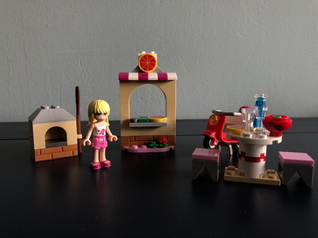 Lego Friends : Stephanie’s Pizzeria - 41092, Lego, Friends, Ophalen of Verzenden, Zo goed als nieuw
