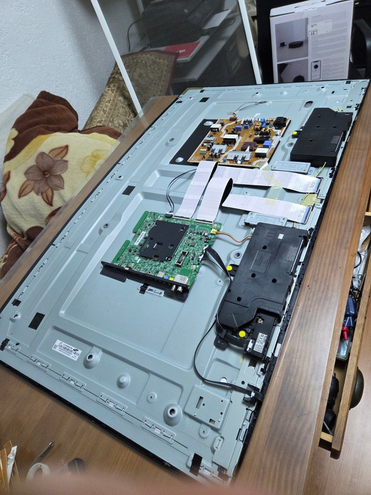 samsung tv ovaal, Ophalen of Verzenden