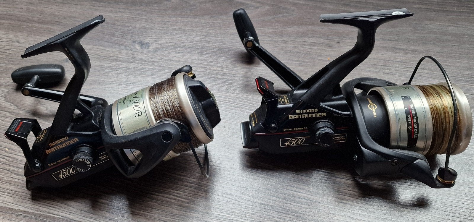 Shimano 4500B baitrunners 2 stuks, Ophalen, Zo goed als nieuw, Molen