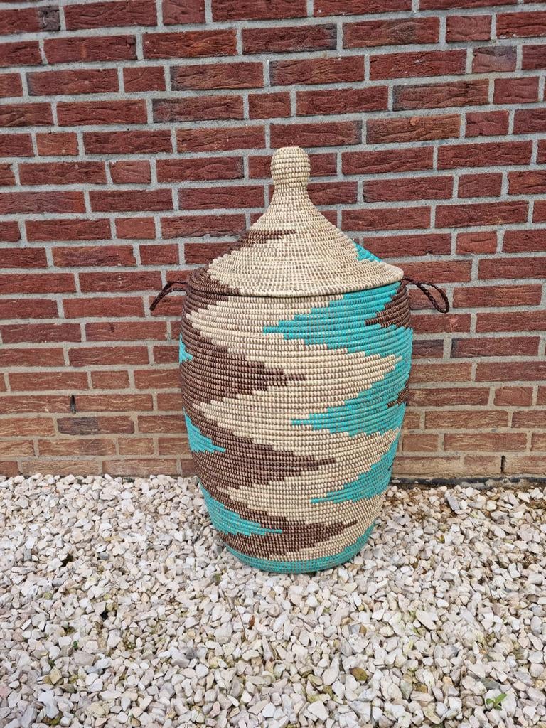 Grote afrikaanse wasmand opbergmand creme turquoise bruin, Huis en Inrichting, Woonaccessoires | Schalen en Manden, Mand, Rond