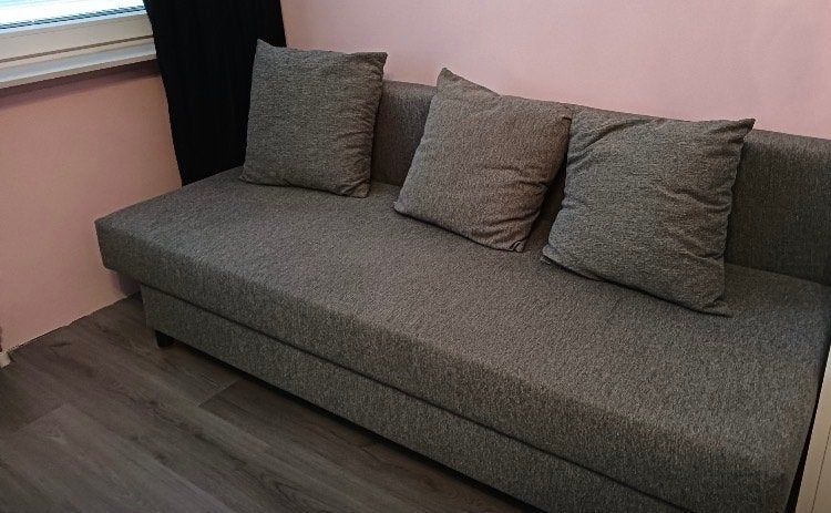3 zits Grijze Slaapbank, Huis en Inrichting, Ophalen, Zo goed als nieuw, Tweepersoons, Grijs
