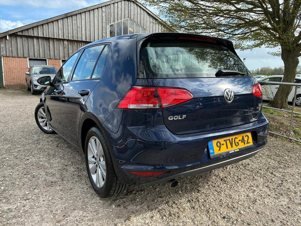 Volkswagen Golf 1.6 TDI Comfortline BlueMotion | '' 133.000, Auto's, Volkswagen, Voorwielaandrijving, Euro 5, Stof, Gebruikt