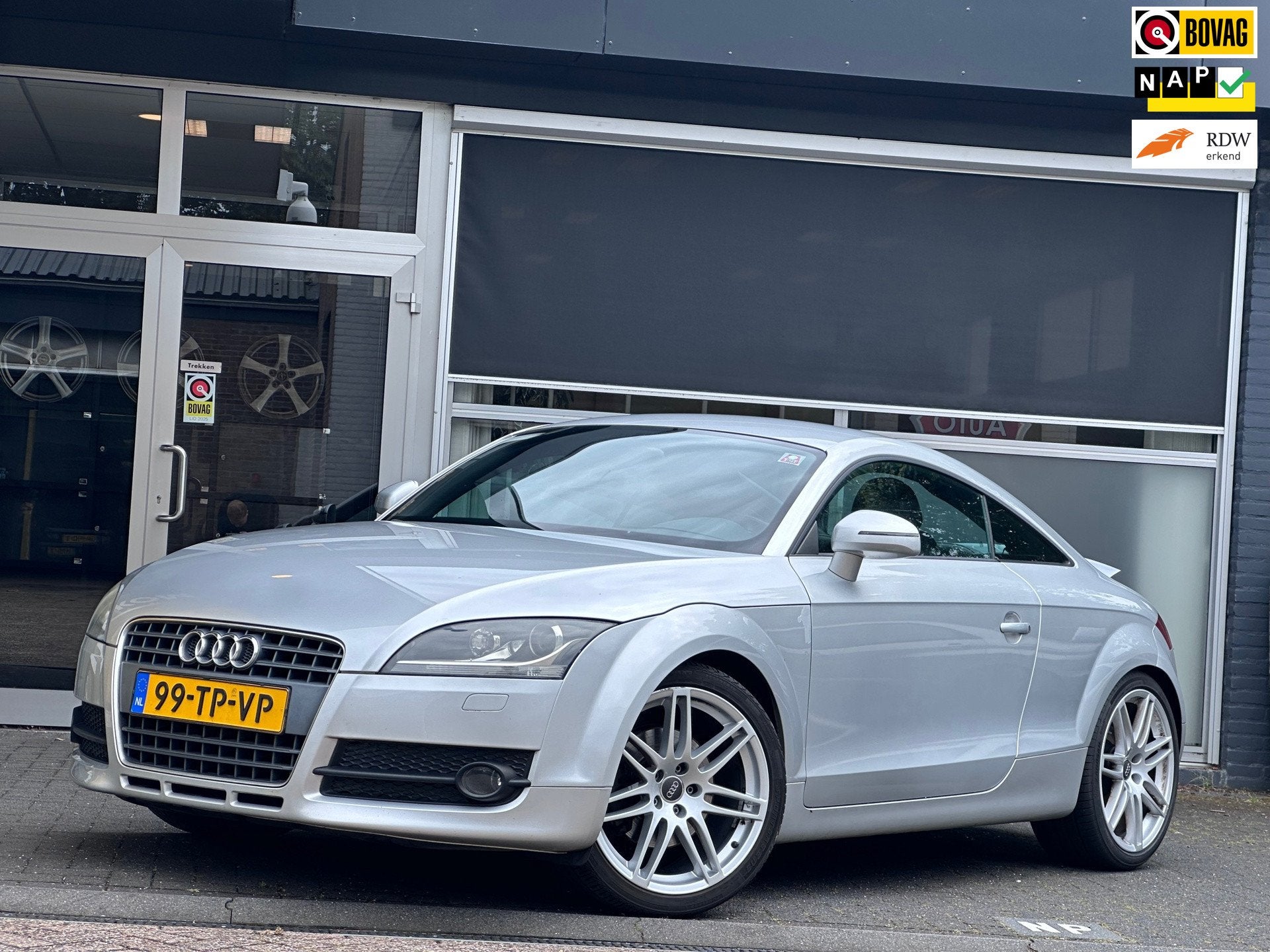Audi TT 2.0 TFSI Pro Line ORGINEEL NL / CRUISE / CLIMA / NAP, Auto's, Audi, TT, Gebruikt, Zwart, 4 cilinders