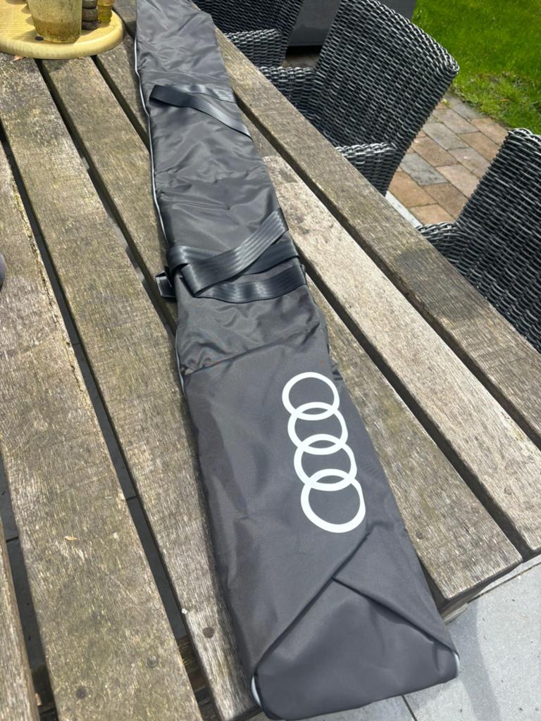 Origineel Audi skiluik zak - Handige opbergoplossing, Ophalen, Zo goed als nieuw