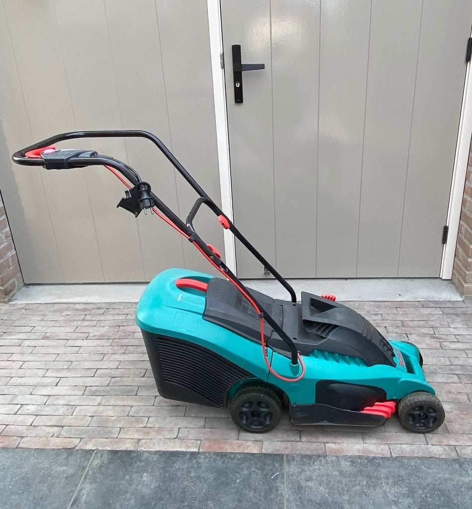 elektrische grasmaaier bosch rotak 1400, Ophalen, Gebruikt, Elektrische grasmaaier, Opvangbak