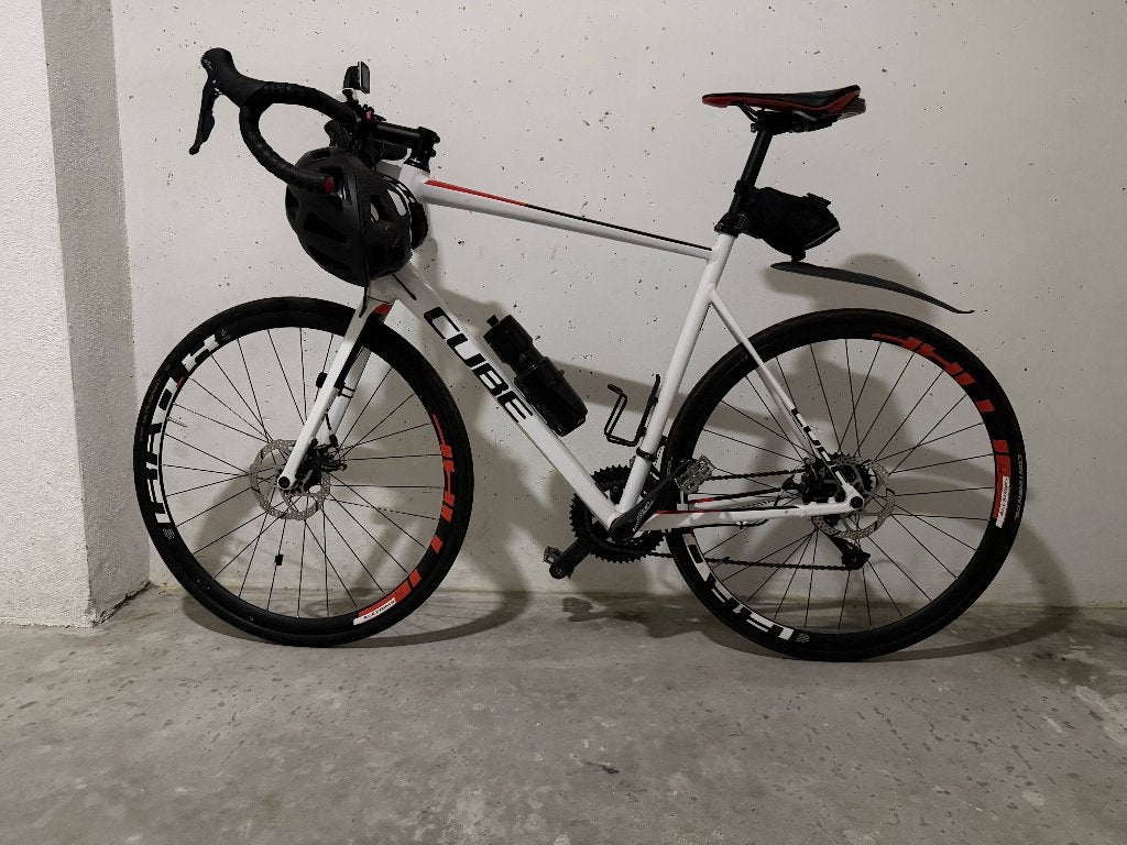 Racefiets Cube Attain, Gebruikt, Heren, Aluminium, Overige maten