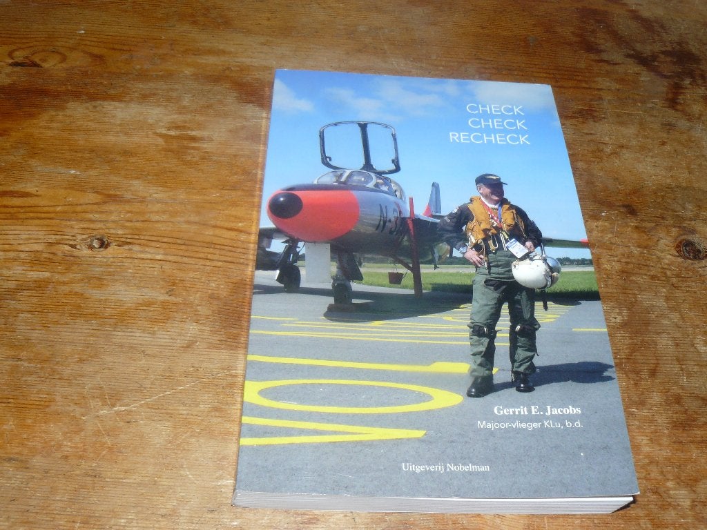Check check receck : Gerrit E. Jacobs Majoor-vlieger KLU b.d, Ophalen of Verzenden, Zo goed als nieuw, Boek of Tijdschrift