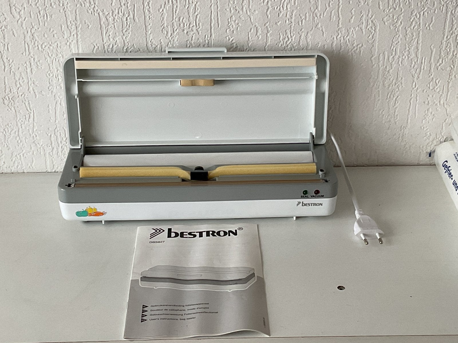 Bestron vacuummachine voor voedsel plus 8 nieuwe rollen., Ophalen of Verzenden, Gebruikt