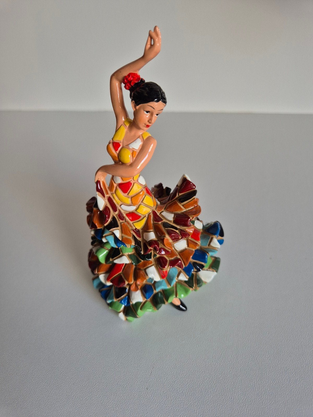 Kleurrijk beeldje van Flamenco danseres, Verzamelen, Beelden en Beeldjes, Ophalen of Verzenden, Zo goed als nieuw