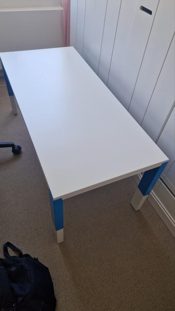 In hoogte verstelbaar bureau - 128x58 cm, Huis en Inrichting, Bureaus, Gebruikt, Overige typen, In hoogte verstelbaar, Ophalen of Verzenden