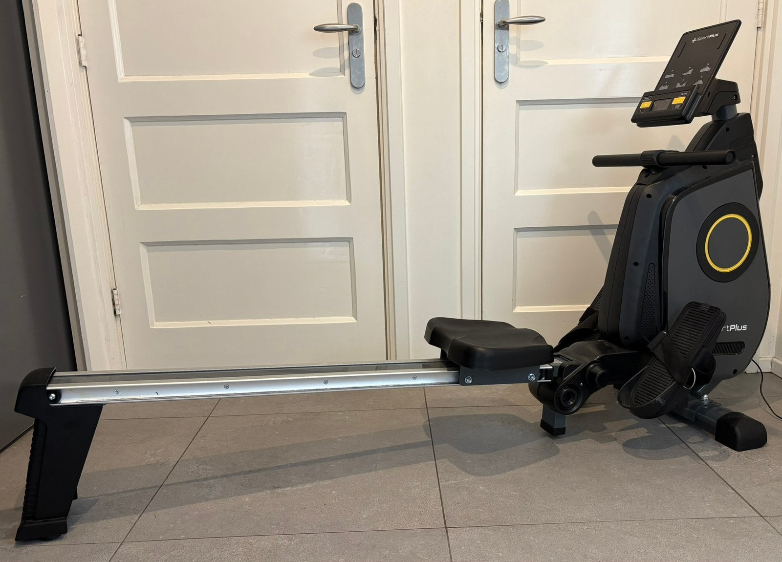 roeitrainer OPKLAPBAAR Sportplus revalidatie fitness roeien, Sport en Fitness, Fitnessapparatuur, Ophalen, Zo goed als nieuw, Benen