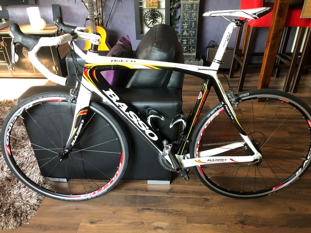 Basso Astra racefiets - Carbon - Zeer goede staat, Fietsen en Brommers, Fietsen | Racefietsen, Zo goed als nieuw, Heren, Overige merken
