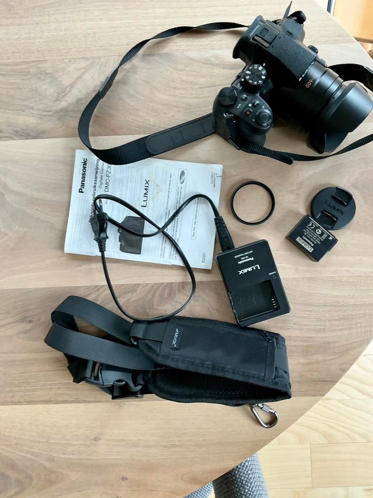 Panasonic lumix fz300, Audio, Tv en Foto, Fotocamera's Digitaal, Ophalen of Verzenden, Gebruikt, Overige Merken, 8 keer of meer
