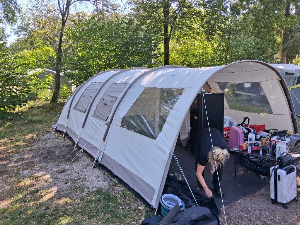 Tunneltent, Ophalen, Gebruikt, Tot en met 6