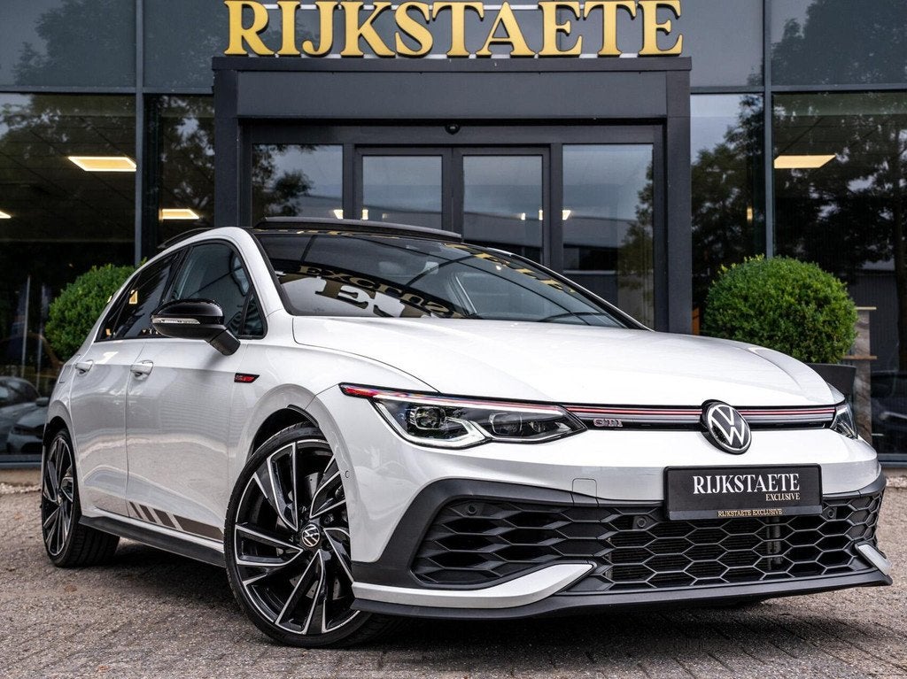 Volkswagen Golf 2.0 TSI GTI CLUBSPORT|PANO|ACC|H&K|NÜRBURG, Auto's, Volkswagen, Gebruikt, 4 cilinders, 1984 cc, Wit