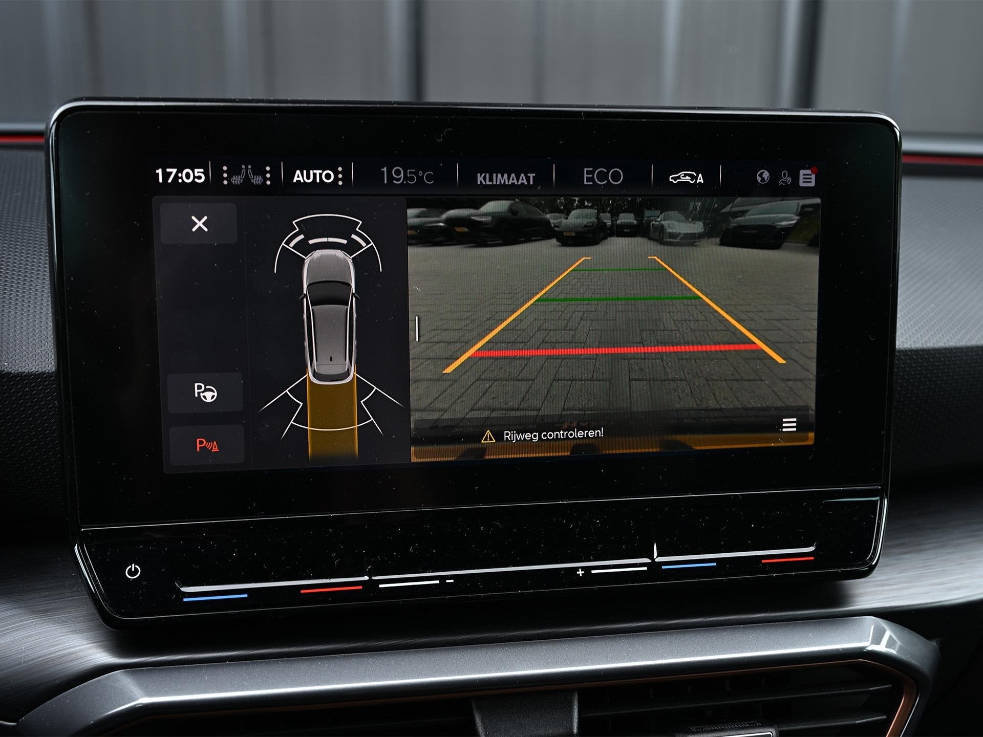 CUPRA Leon Sportstourer 1.4 e-Hybrid 245 | Panoramadak | Cam, Auto's, Cupra, Stof, Gebruikt, 4 cilinders, Leon